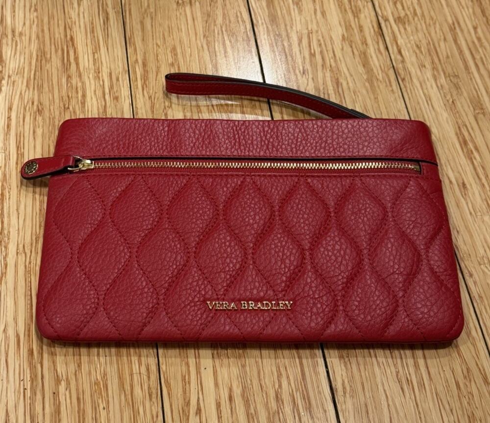 Vera Bradley Quilted Mia Leather Wristlet Red VGC 6x10” Multiple Pockets Zip